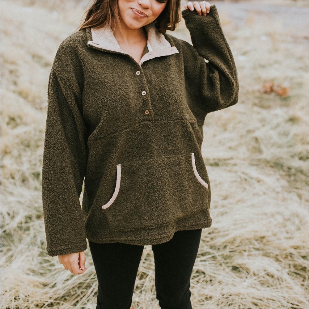 Olive green Sherpa pullover